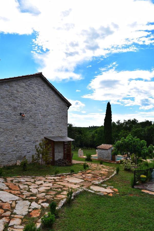 Cottage Al Merlo Olivo Buje Zewnętrze zdjęcie