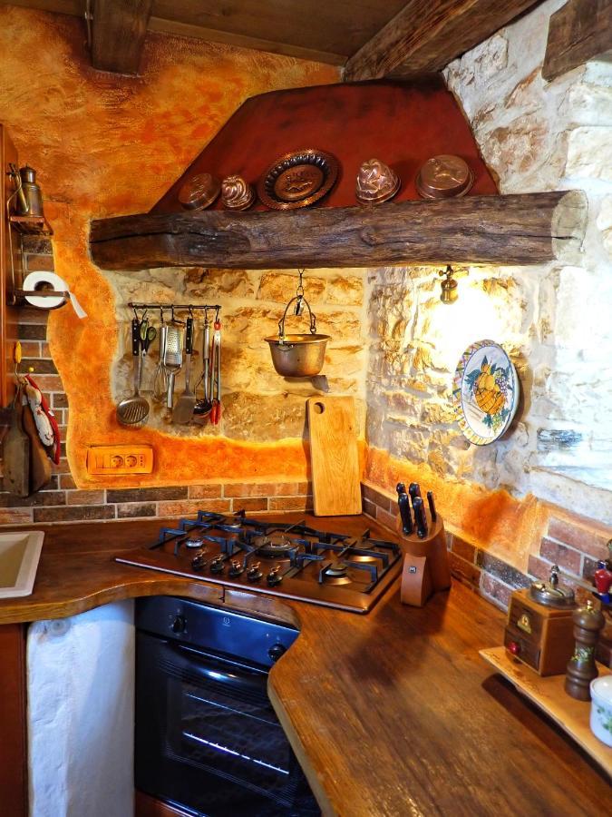 Cottage Al Merlo Olivo Buje Zewnętrze zdjęcie