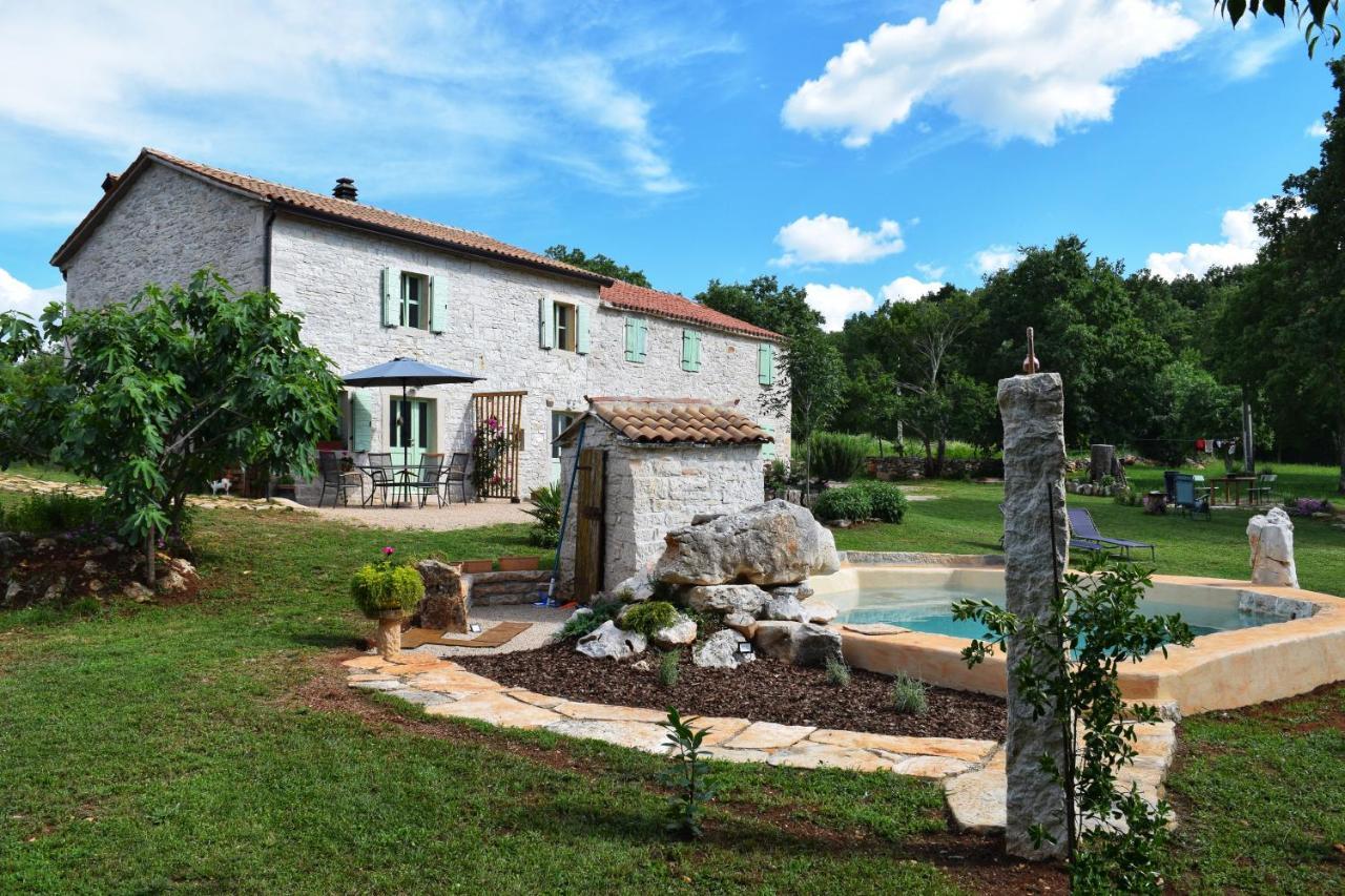 Cottage Al Merlo Olivo Buje Zewnętrze zdjęcie